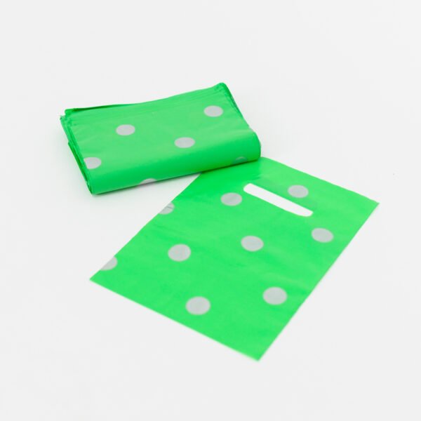 BOLSA DE NYLON CON MANIJA RIÑÓN (ALTA DENSIDAD VIRGEN) 15X20